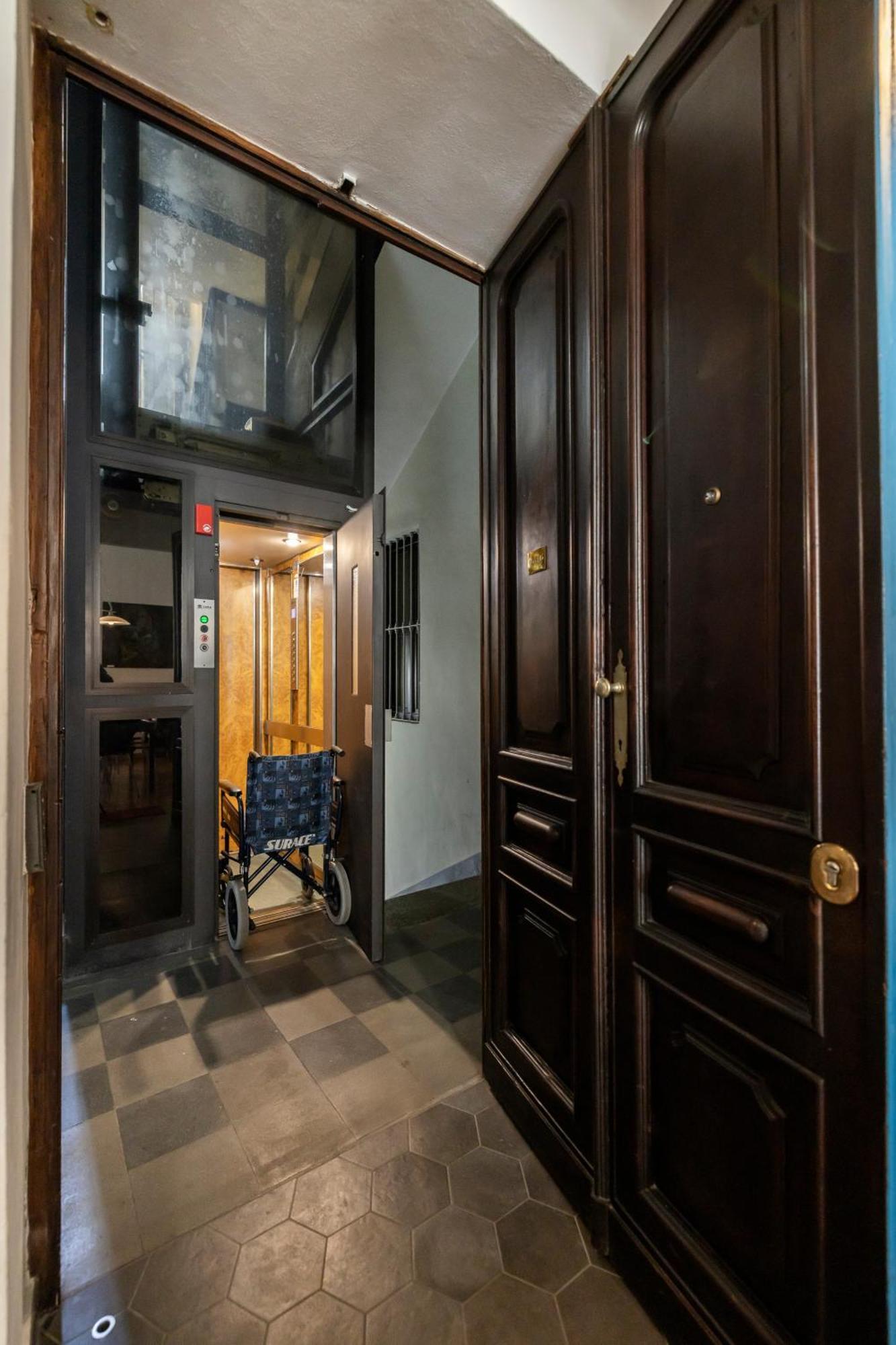 Nonpertutti Piazza Castello Accessibile Senior Famiglie Apartment Turin Bagian luar foto